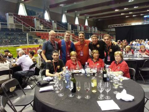 PB London, PB Lombarda and some of the ladies of Penya Blaugrana Foment Martinenc